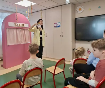 MIĘDZYNARODOWY DZIEŃ TEATRU przedstawienie pt. "KOPCIUSZEK"