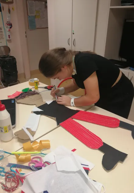 Regionalne stroje ludowe z recyklingu