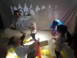 Teatr przedstawienie "PSTRYK" dla przedszkolaków