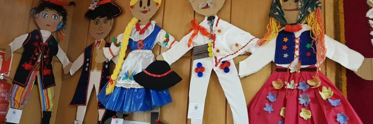 „Regionalne stroje ludowe z recyklingu” – drugie zadanie z naszego projektu